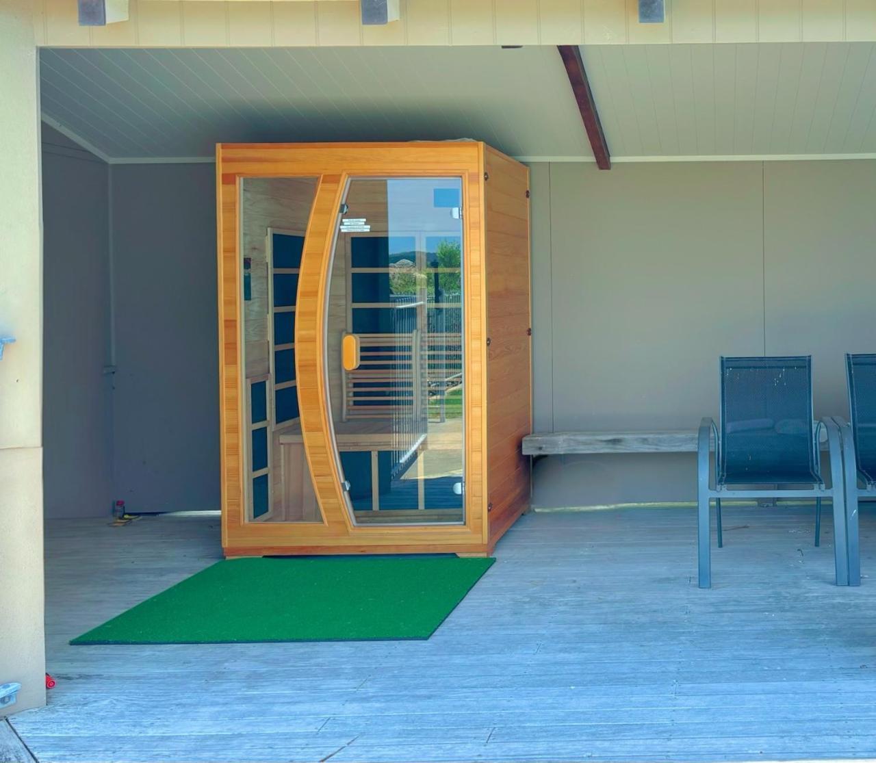 Country Retreat Apartment Cooks Beach ภายนอก รูปภาพ